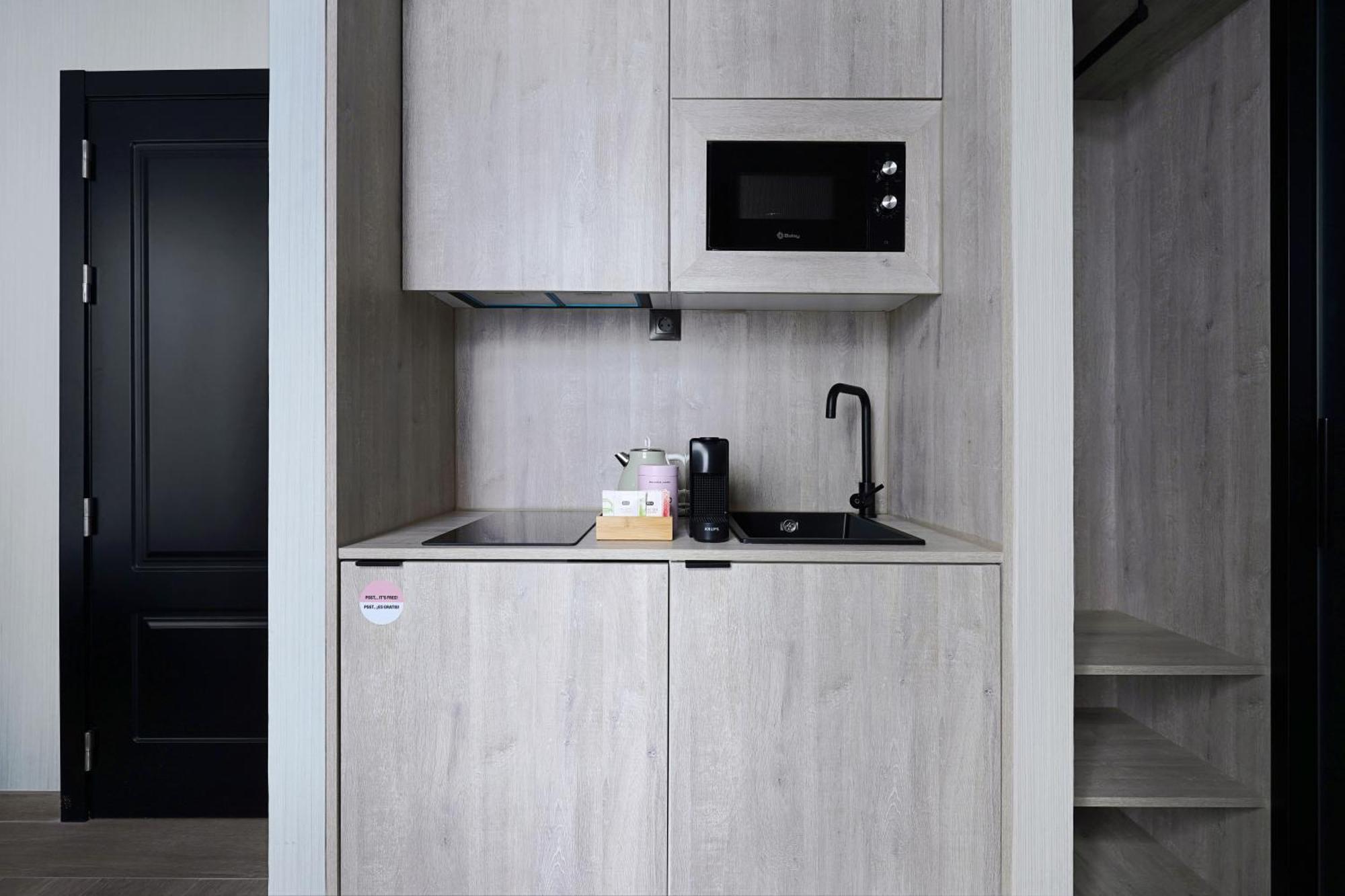 Numa Madrid Luna Ngoại thất bức ảnh