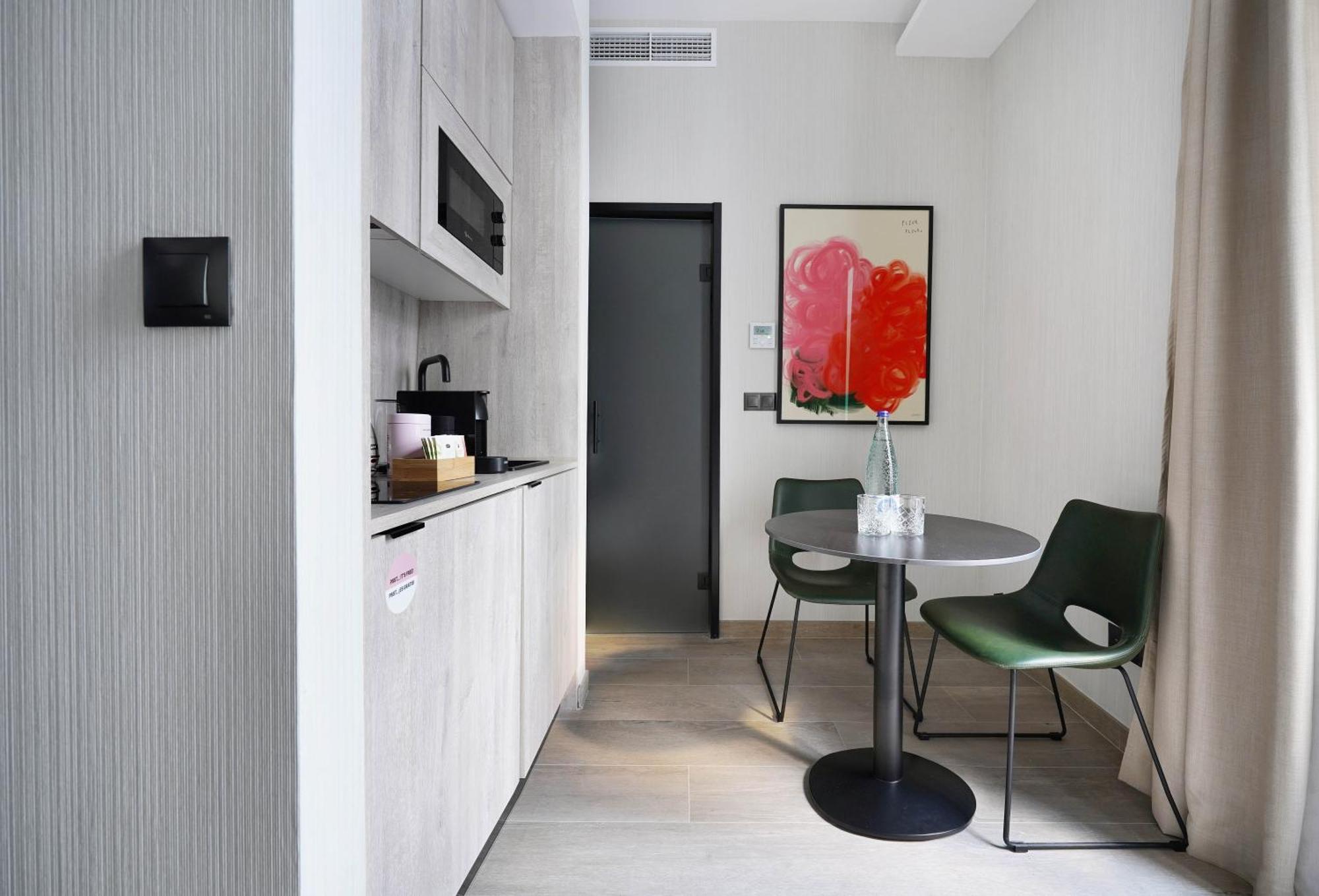 Numa Madrid Luna Ngoại thất bức ảnh