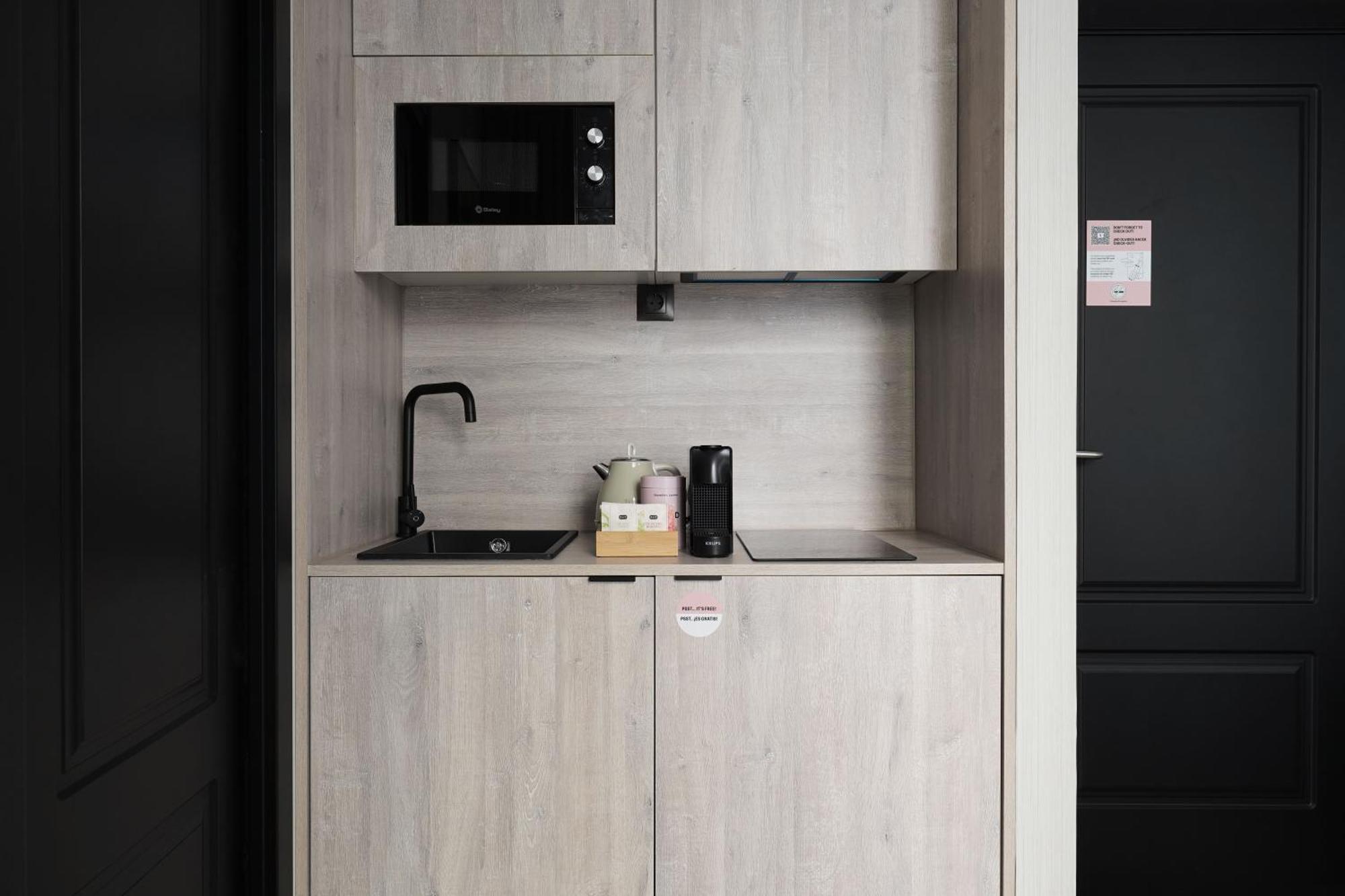 Numa Madrid Luna Ngoại thất bức ảnh