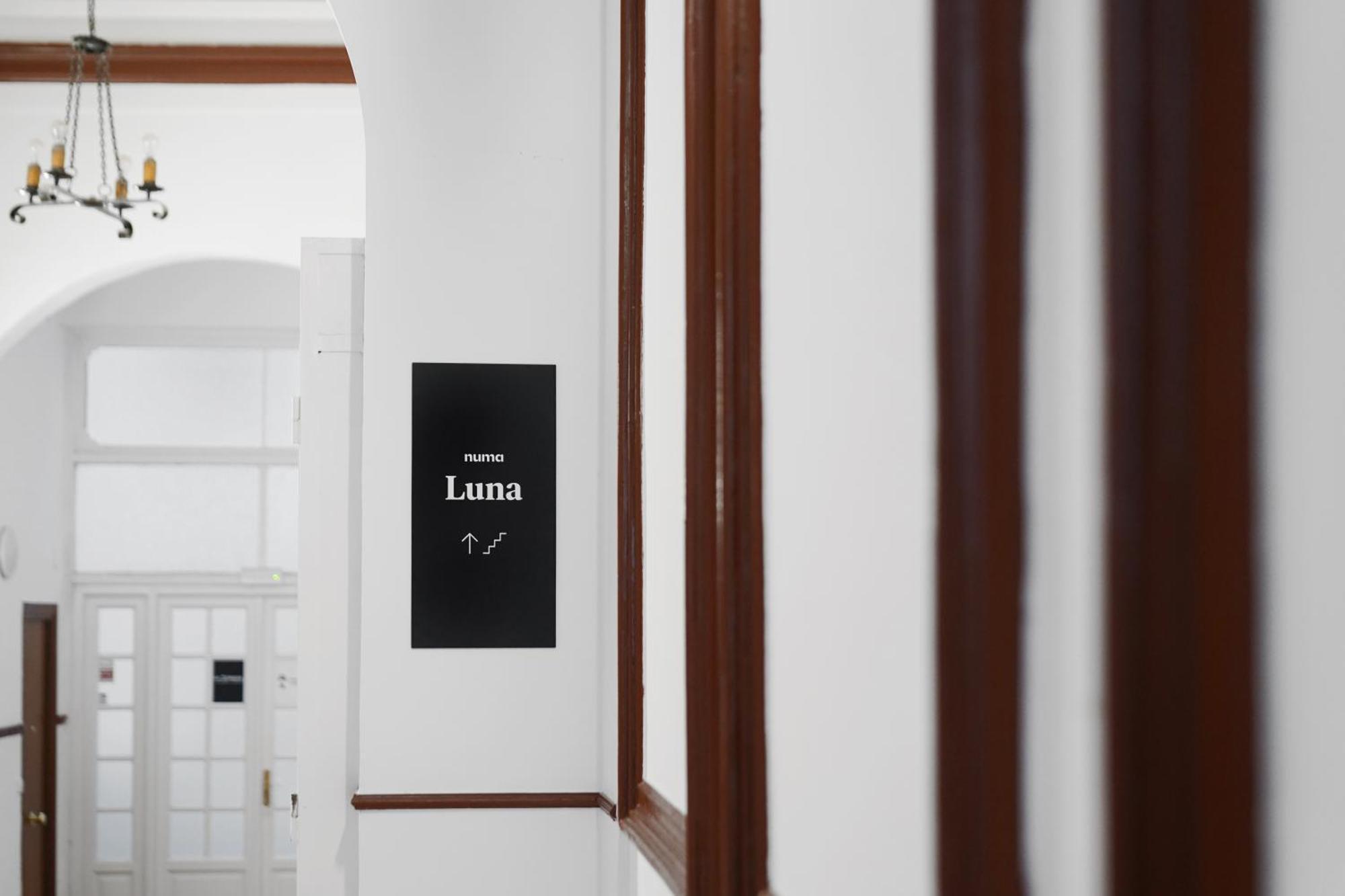 Numa Madrid Luna Ngoại thất bức ảnh
